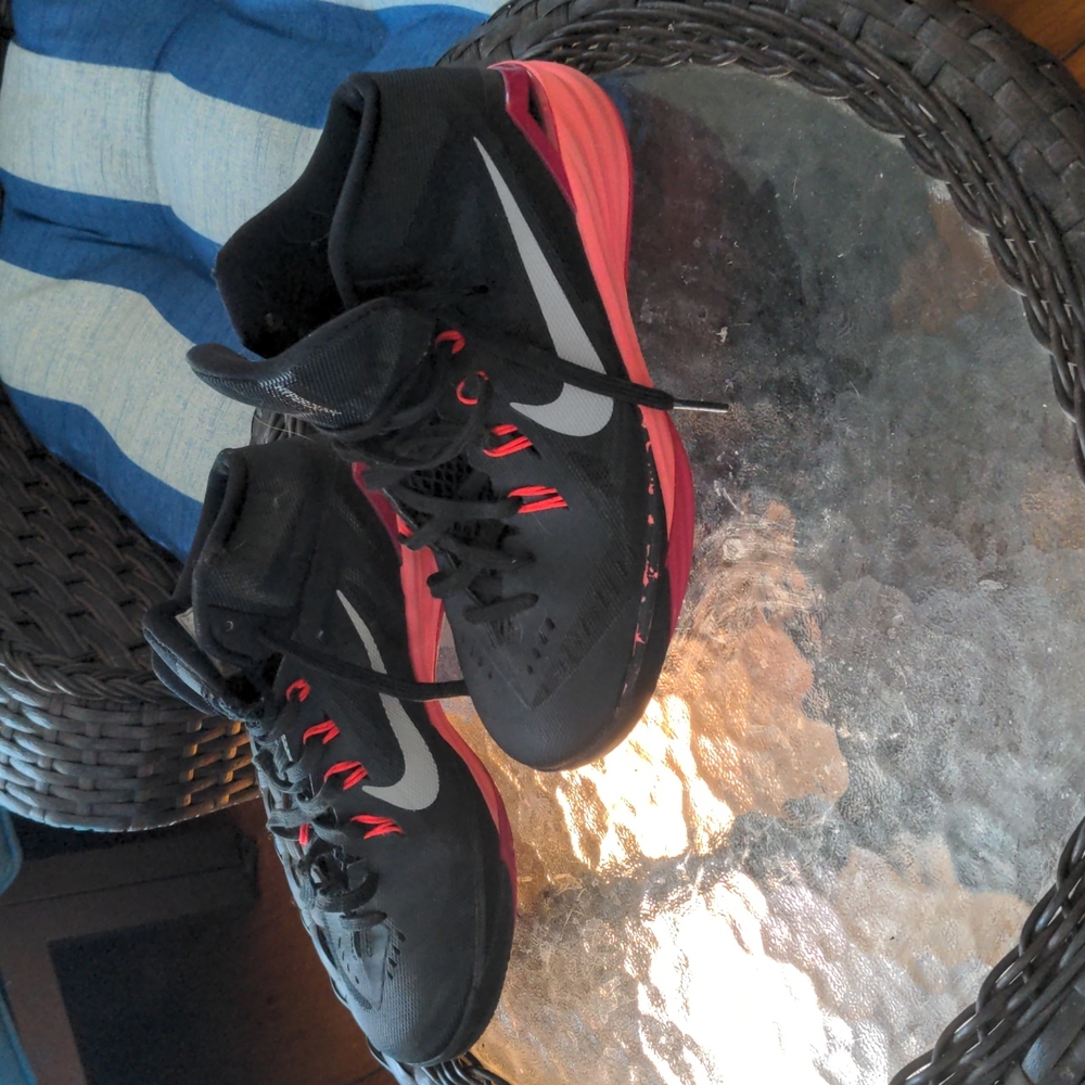 Youth sneakers